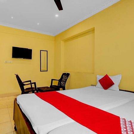 Oyo Royal Visakha Beach Guest House Visakhapatnam Extérieur photo