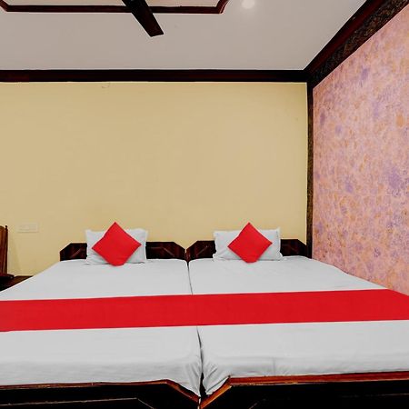 Oyo Royal Visakha Beach Guest House Visakhapatnam Extérieur photo