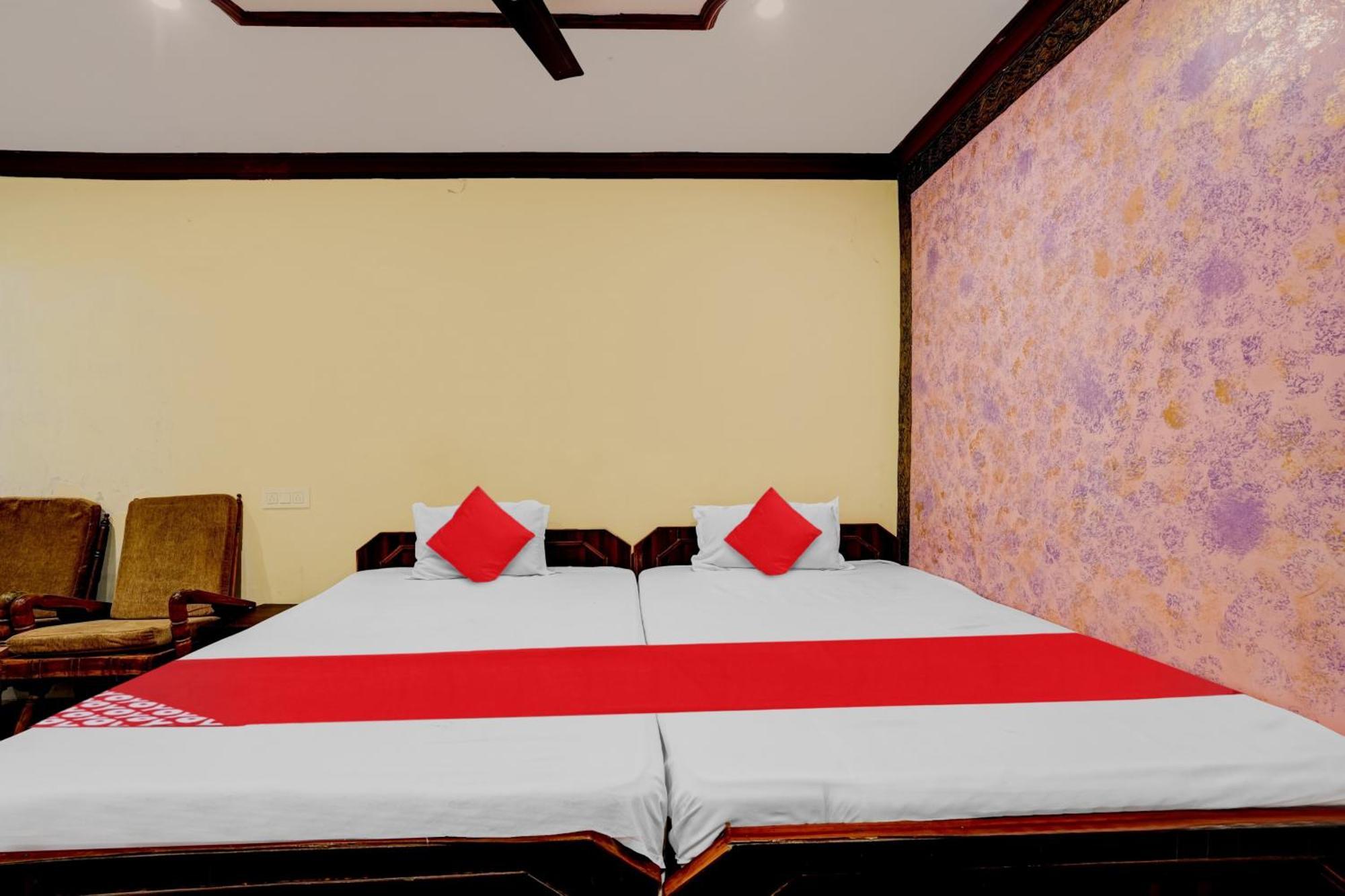 Oyo Royal Visakha Beach Guest House Visakhapatnam Extérieur photo